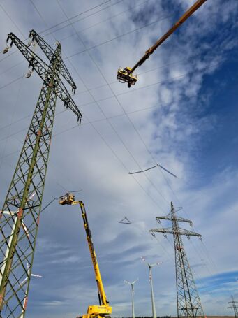 Leitungseinbindung 110 kV Leitung UW Kettlasbrunn Süd Leitungseinbindung 110 kV Leitung UW Kettlasbrunn Süd
